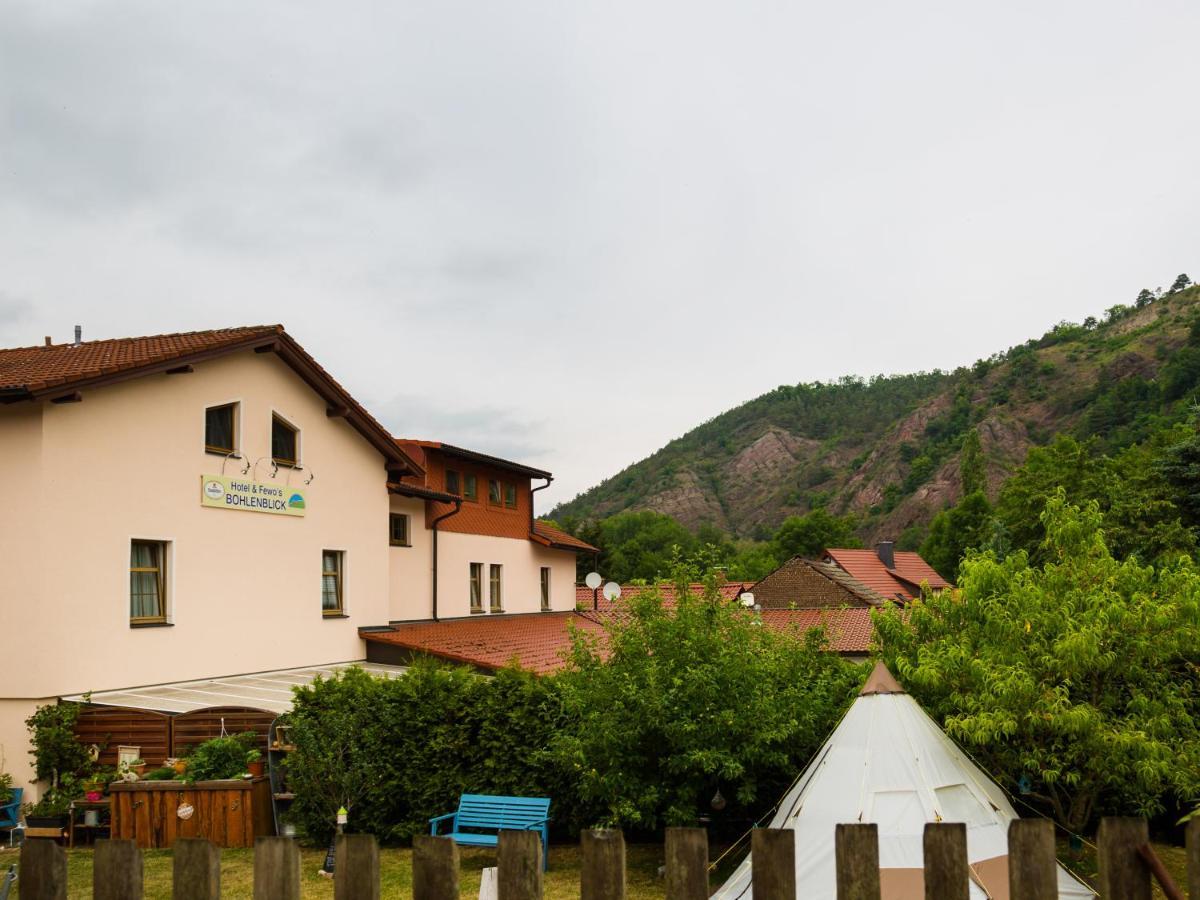Hotel & Ferienwohnungen Bohlenblick Saalfeld Saale Exteriér fotografie