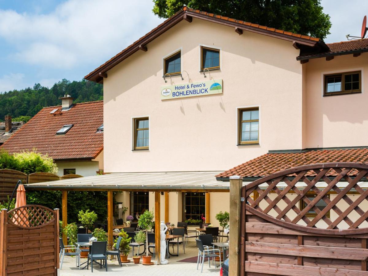 Hotel & Ferienwohnungen Bohlenblick Saalfeld Saale Exteriér fotografie